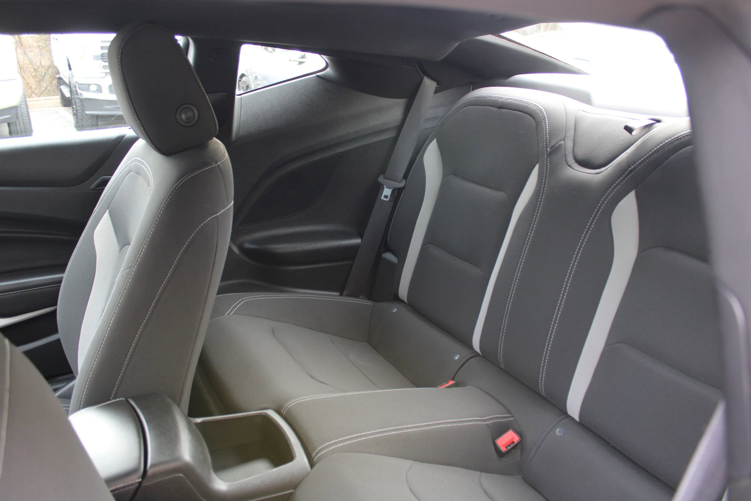 Used 2019 Chevrolet Camaro LT w/ Technology Package image 22