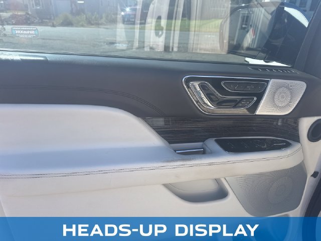 Used 2018 Lincoln Navigator Black Label w/ Cargo Package AWD/4WD image 11