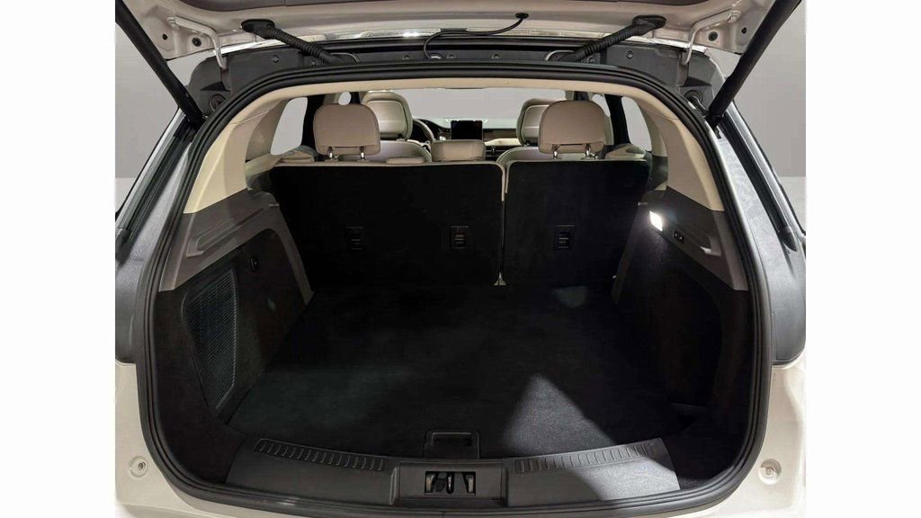 Certified 2022 Lincoln Corsair Grand Touring w/ Elements Technology Bundle image 29