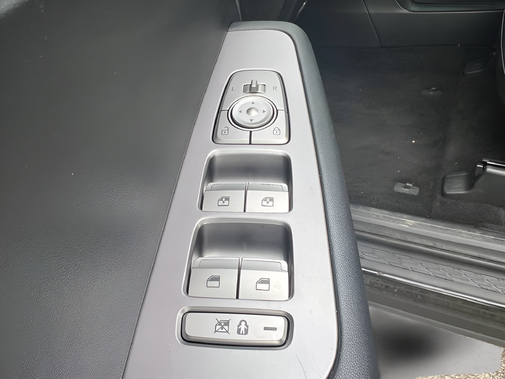 Used 2024 Hyundai Palisade SEL AWD/4WD image 36
