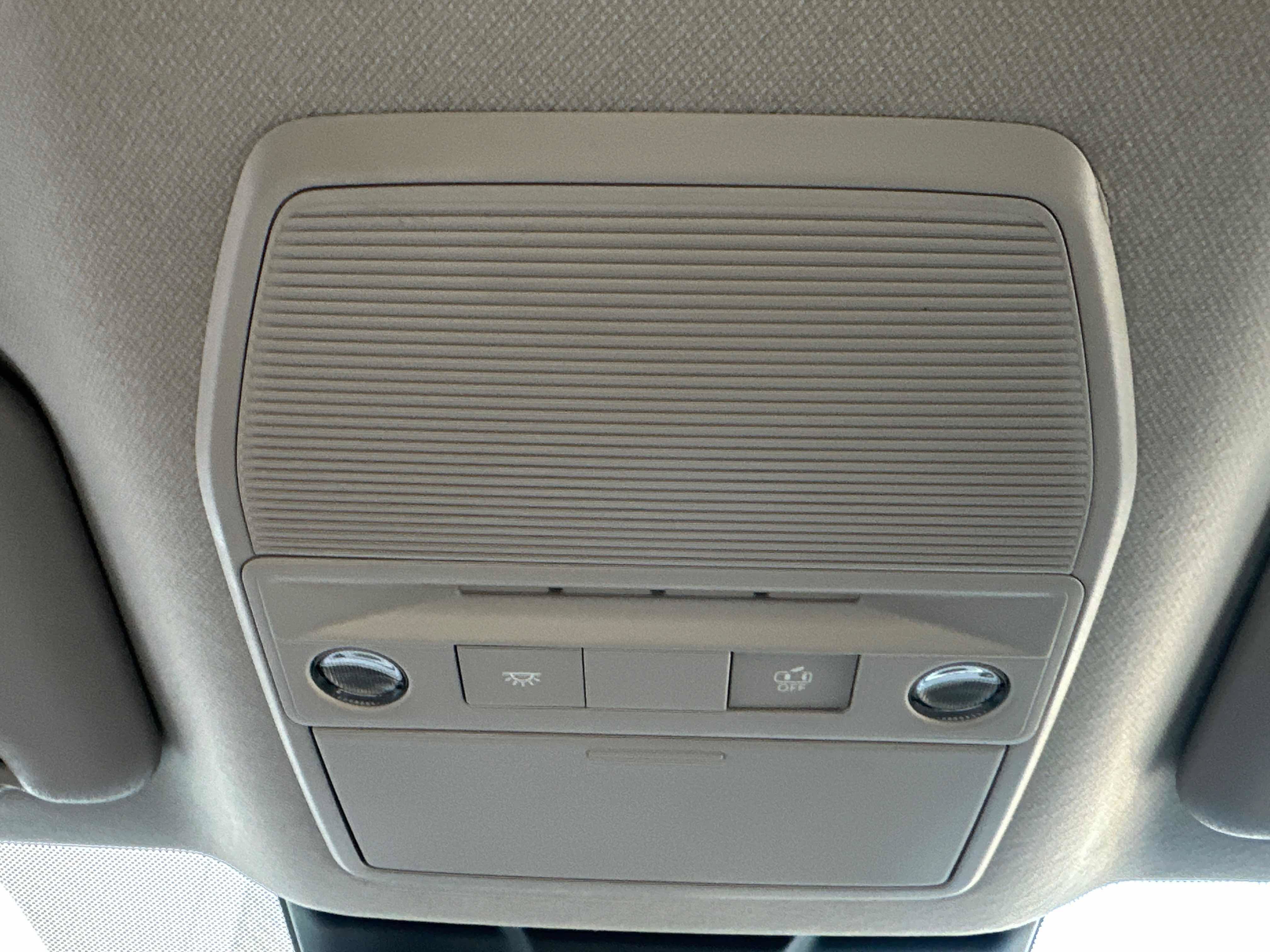 New 2026 Nissan Sentra SV w/ SV Convenience Package FWD image 31