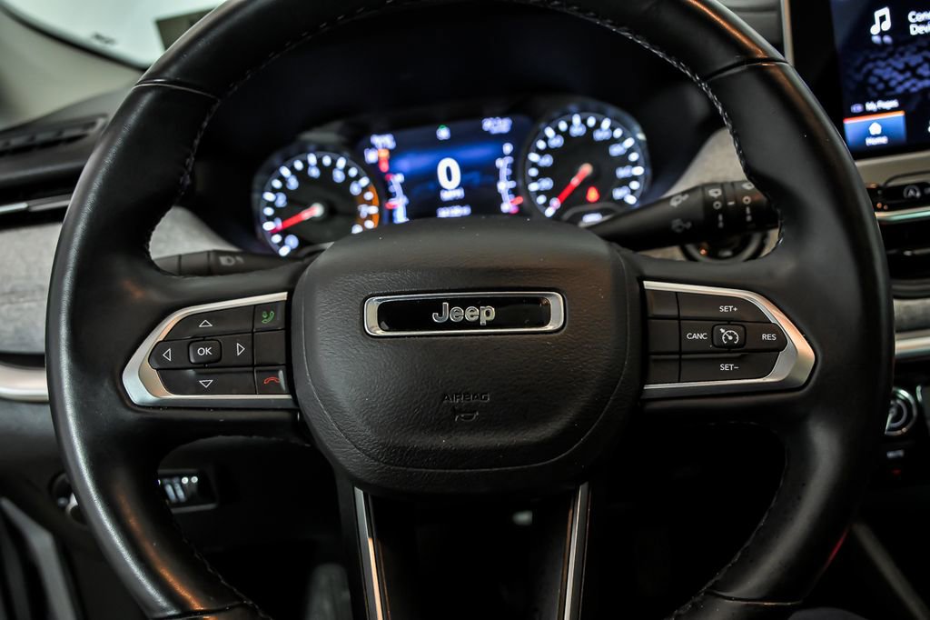 Used 2022 Jeep Compass Latitude w/ Sun and Sound Group image 20