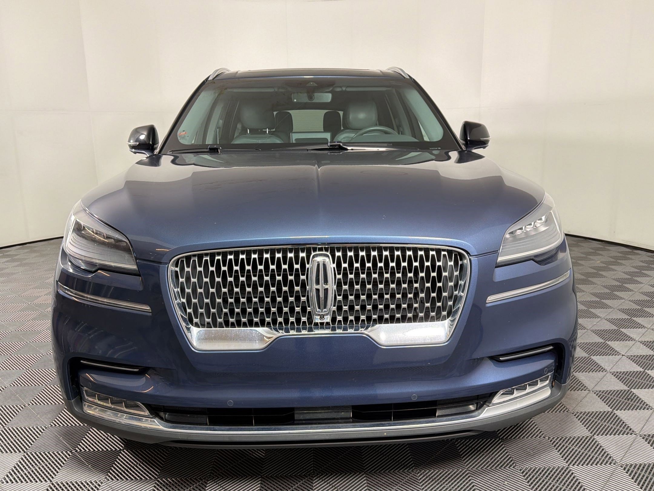 Used 2020 Lincoln Aviator Reserve w/ Equipment Group 201A AWD/4WD image 6
