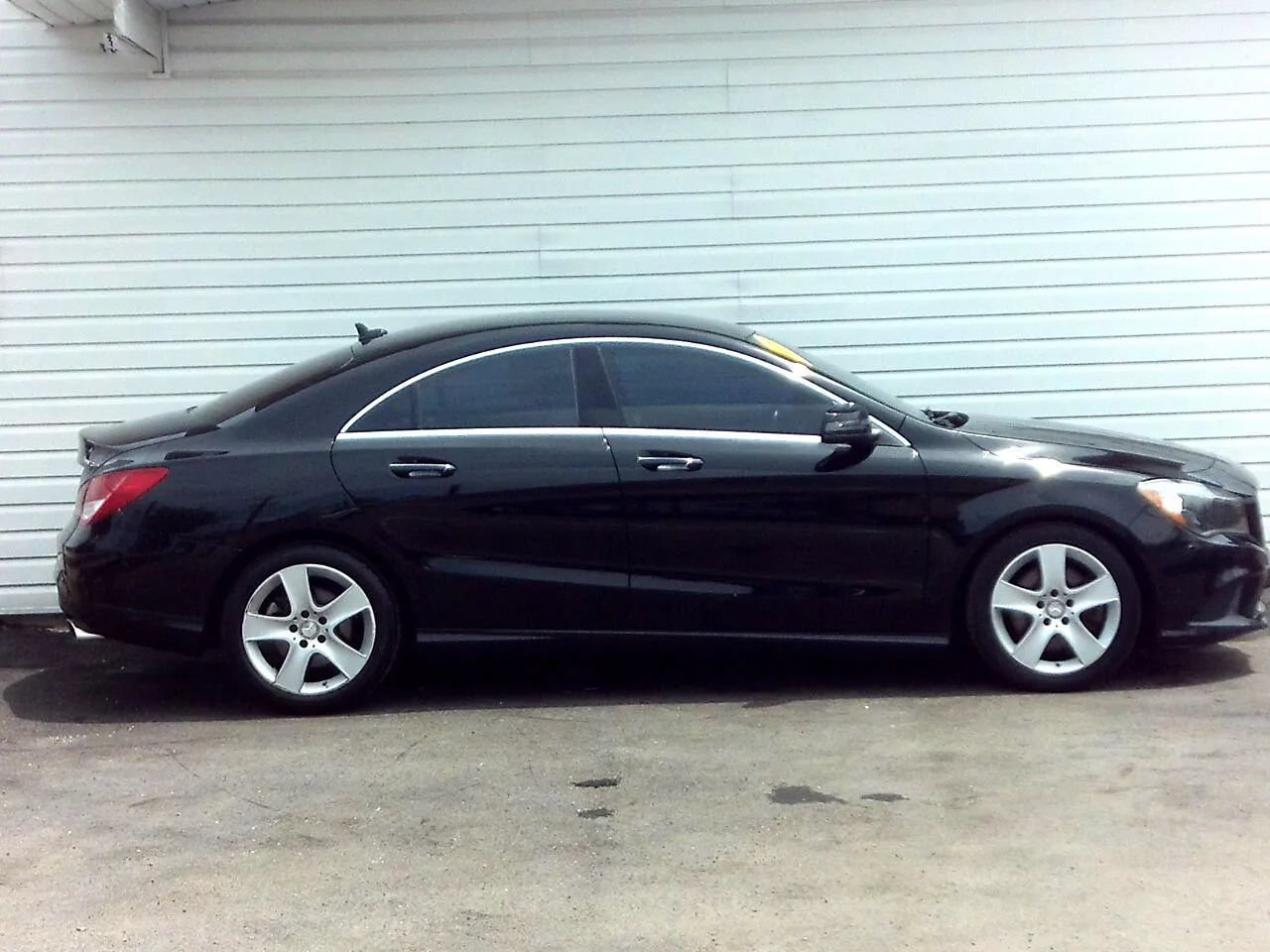Used 2015 Mercedes-Benz CLA 250 4MATIC w/ Premium 1 Package image 8