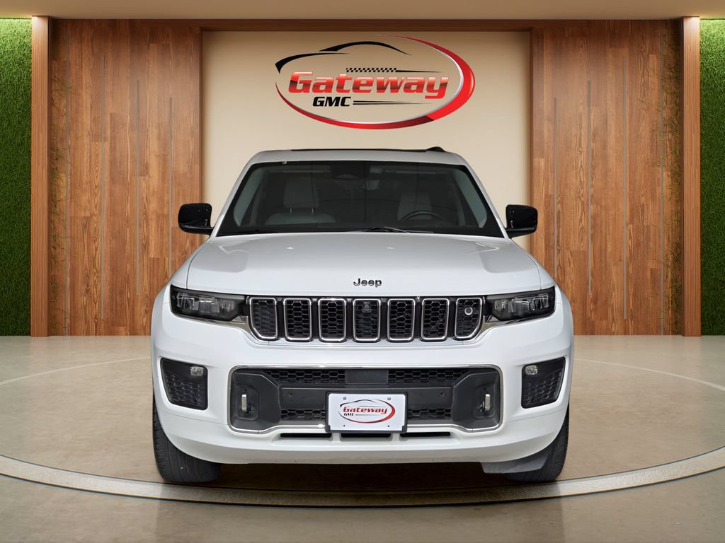 Used 2021 Jeep Grand Cherokee L Overland w/ Advanced Protech Group III AWD/4WD image 2