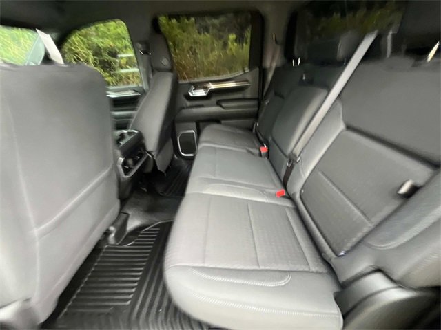 Used 2024 GMC Sierra 1500 Elevation image 12