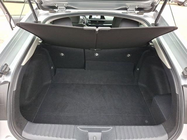 Used 2024 Toyota Prius LE image 30