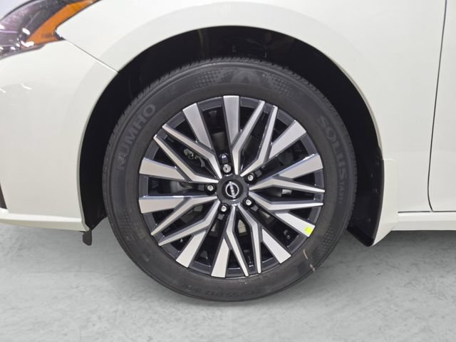 New 2026 Nissan Altima 2.5 SV FWD image 23