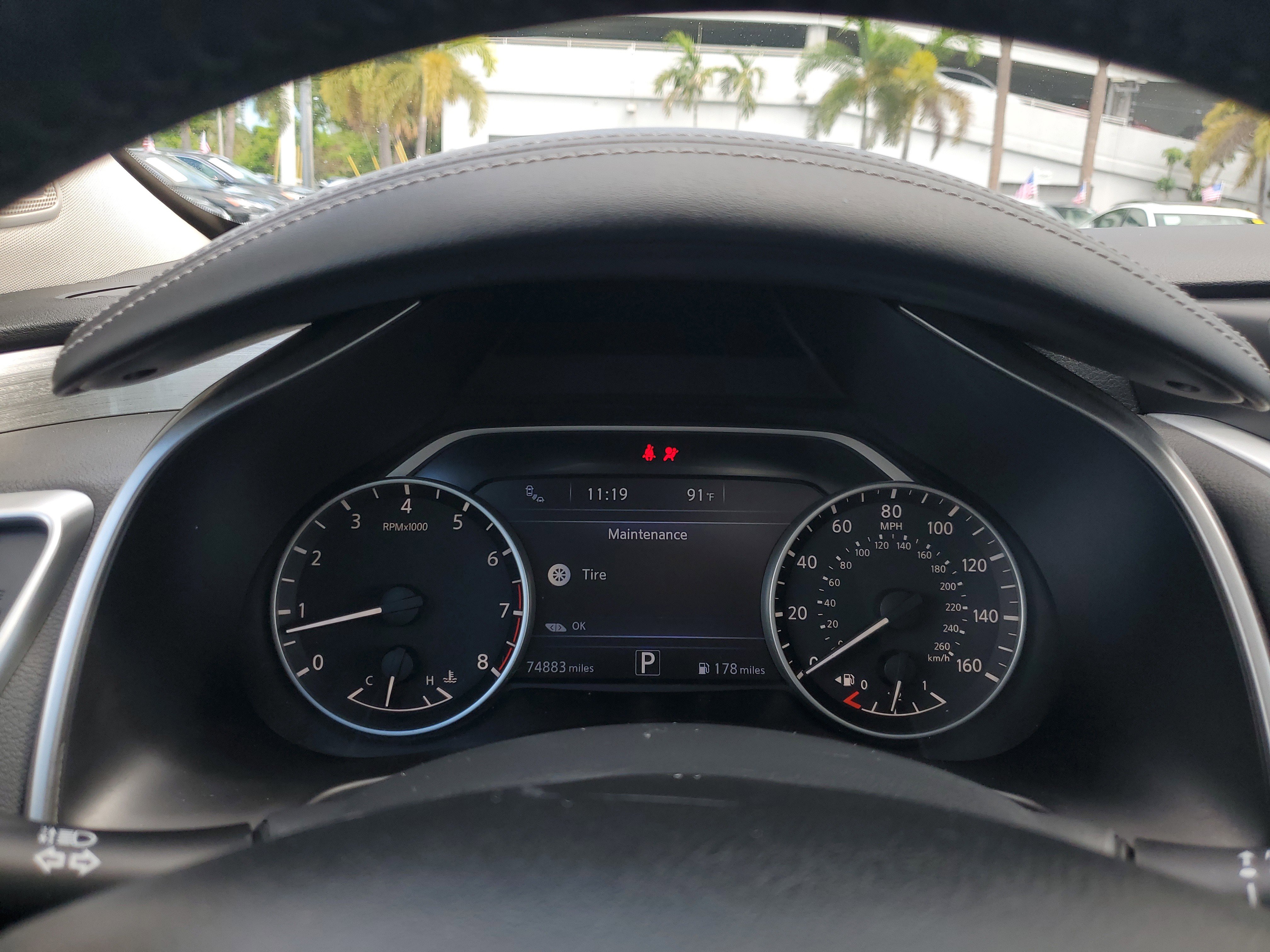 Used 2018 Nissan Murano Platinum w/ Cargo Package image 31