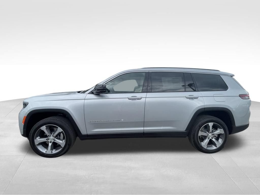 New 2026 Jeep Grand Cherokee L Limited w/ Luxury Tech Group II AWD/4WD image 21