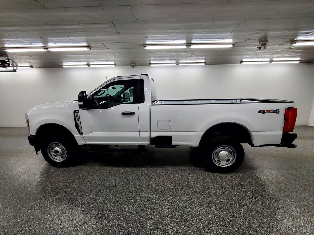 New 2026 Ford F250 XL w/ Snow Plow/Camper Package image 9