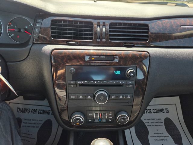 Used 2014 Chevrolet Impala LTZ FWD image 23