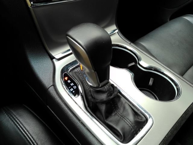 Used 2021 Jeep Grand Cherokee Limited w/ Luxury Group II RWD image 48