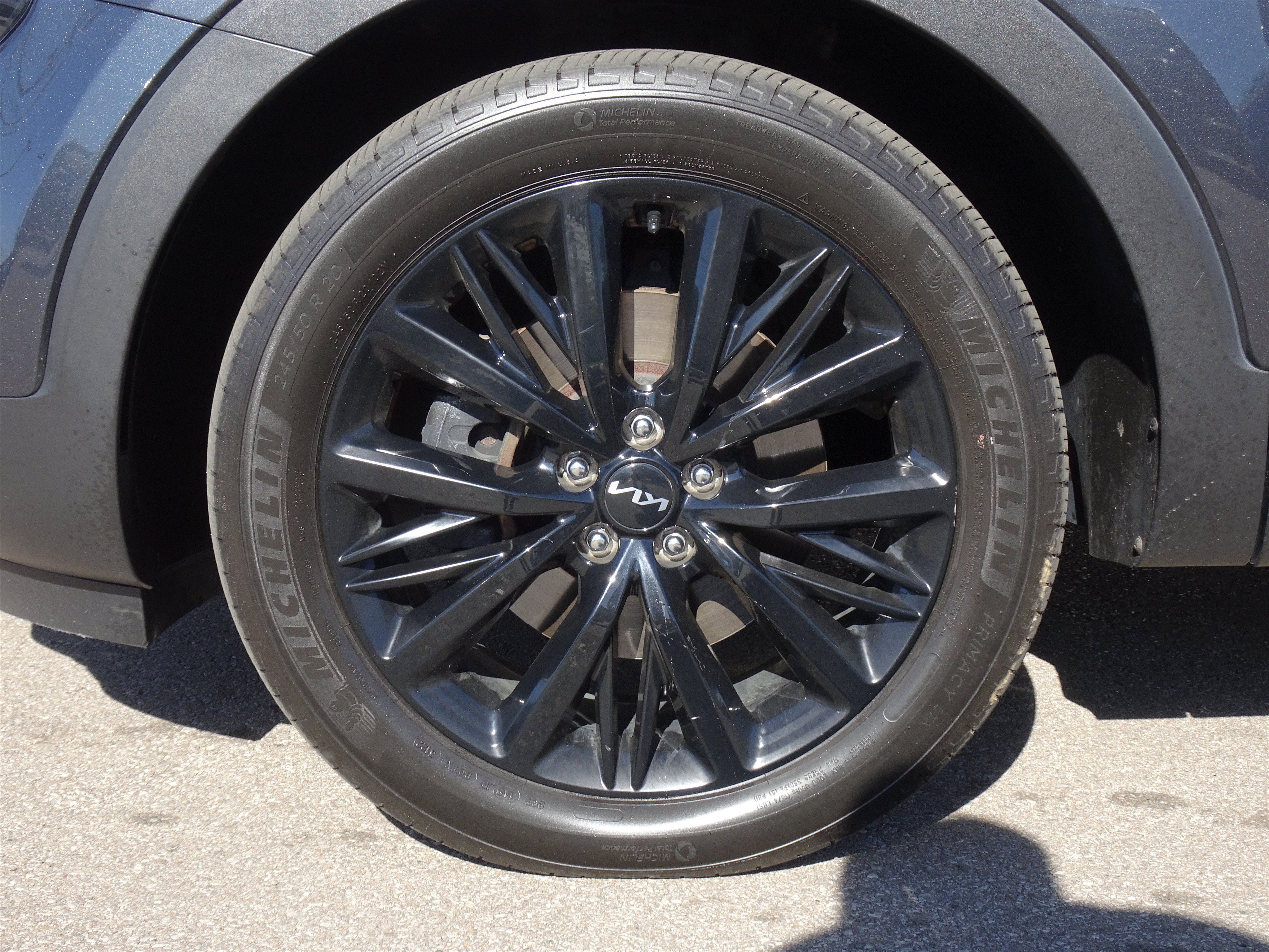 Used 2022 Kia Telluride SX w/ SX Prestige Package AWD/4WD image 11