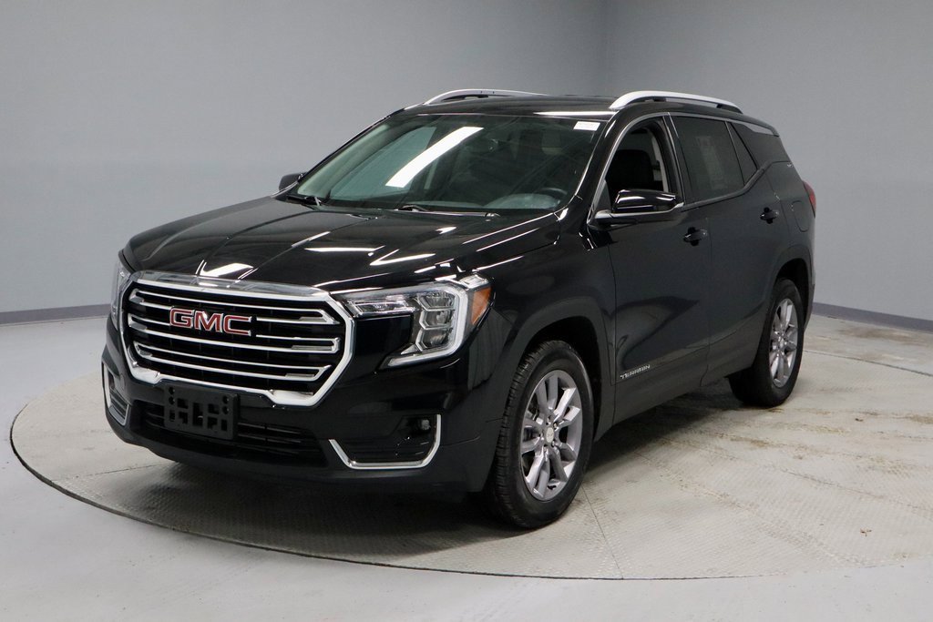 Used 2024 GMC Terrain SLT image 7