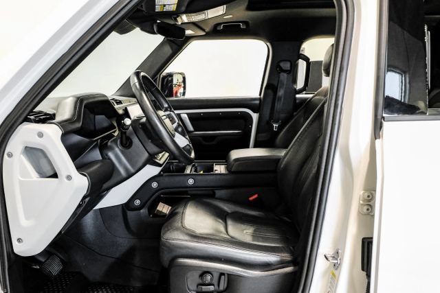 Used 2022 Land Rover Defender 110 X-Dynamic HSE AWD/4WD image 5