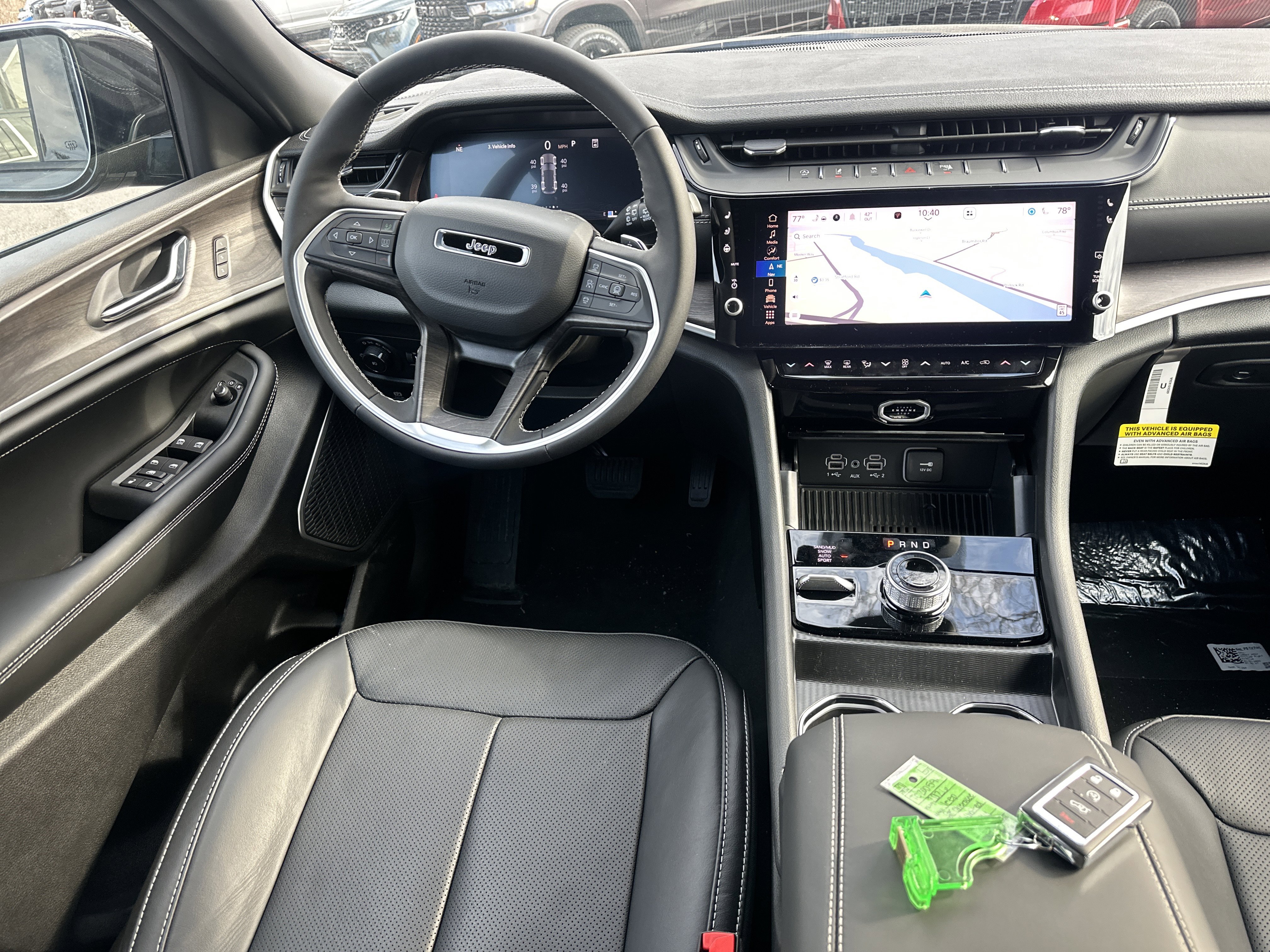 New 2026 Jeep Grand Cherokee Limited Reserve image 30