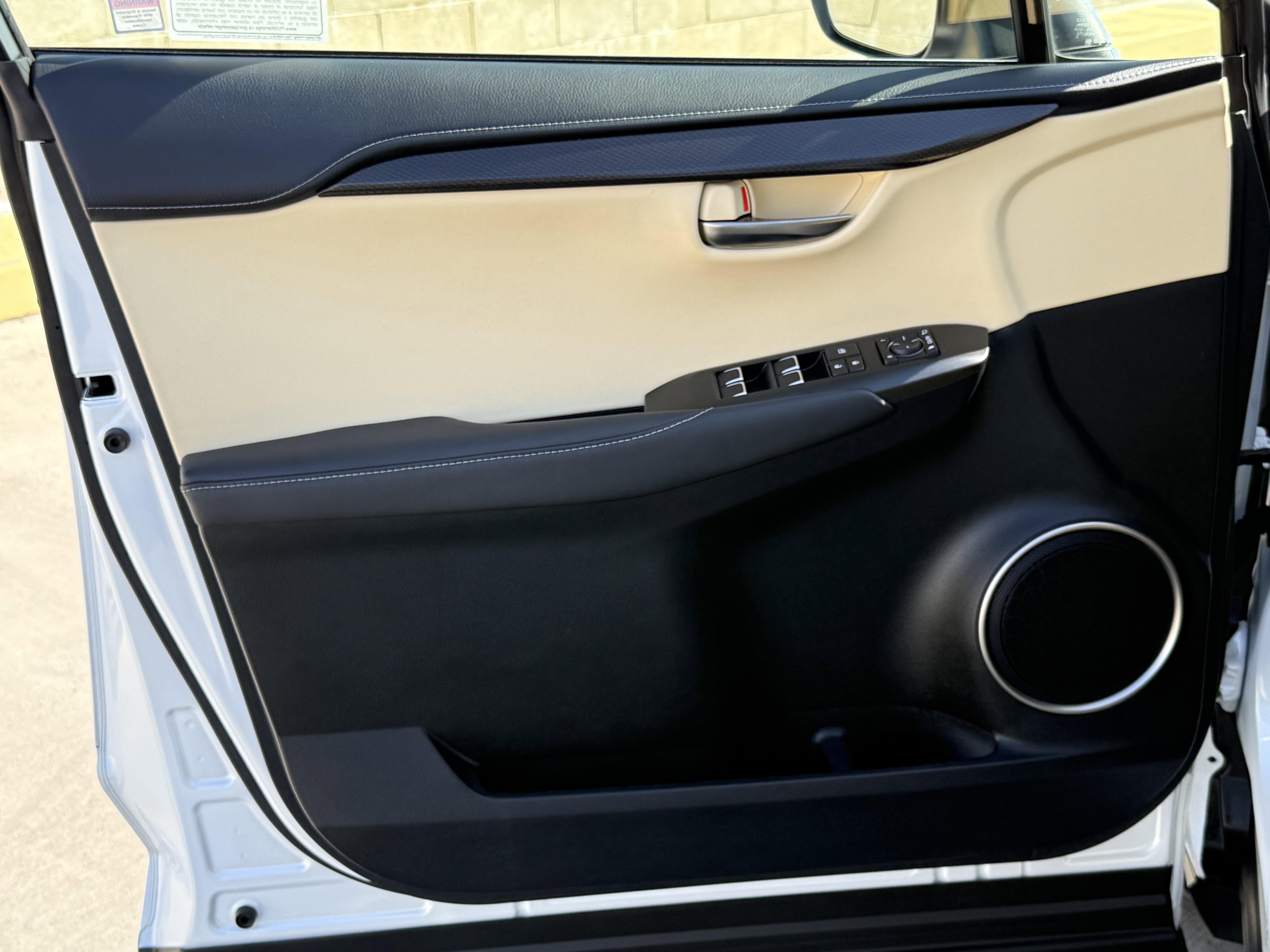 Used 2018 Lexus NX 300h AWD image 16