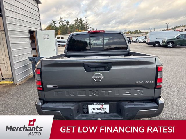 Used 2022 Nissan Frontier SV AWD/4WD image 6