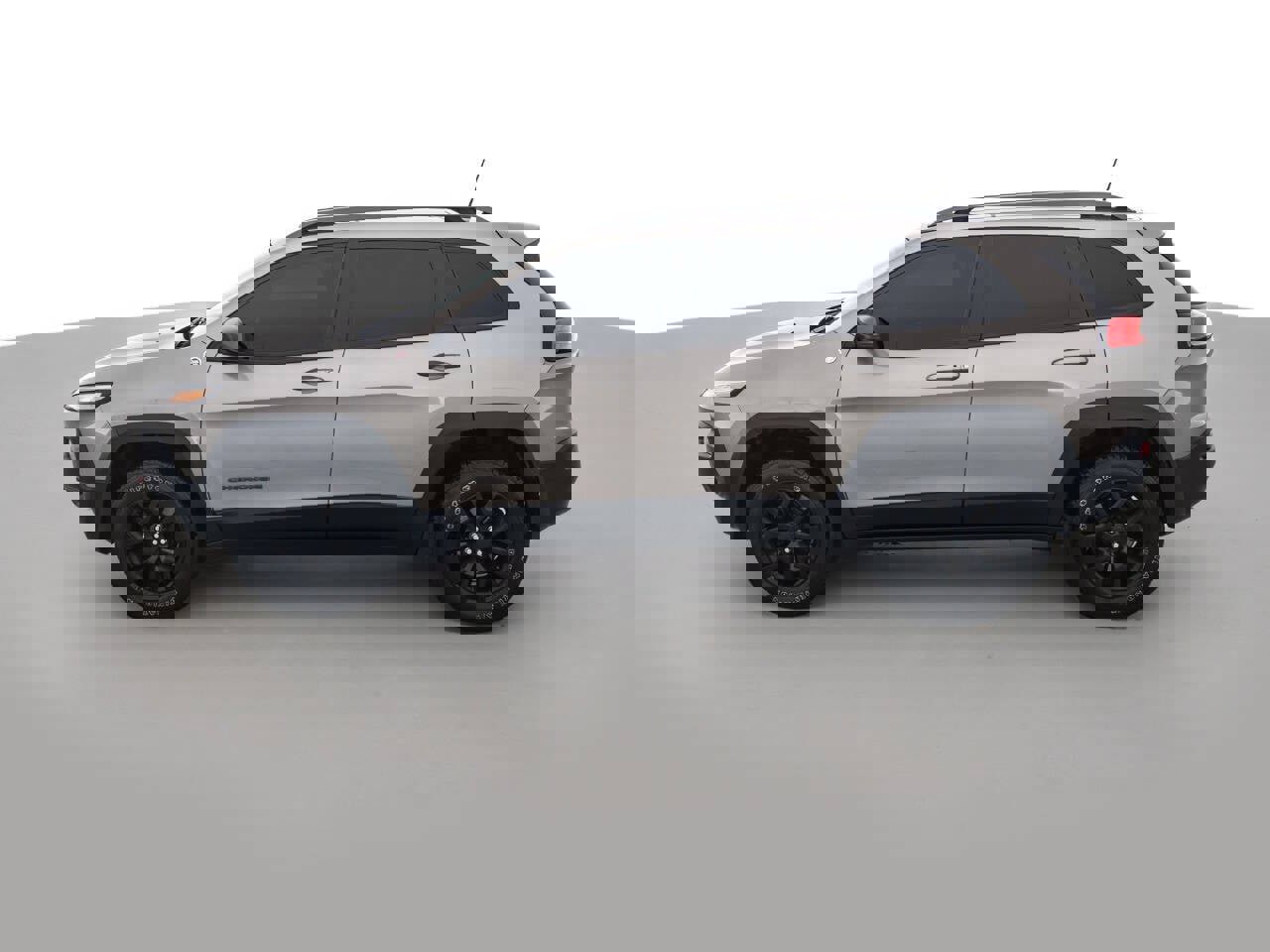 Used 2017 Jeep Cherokee Trailhawk image 8