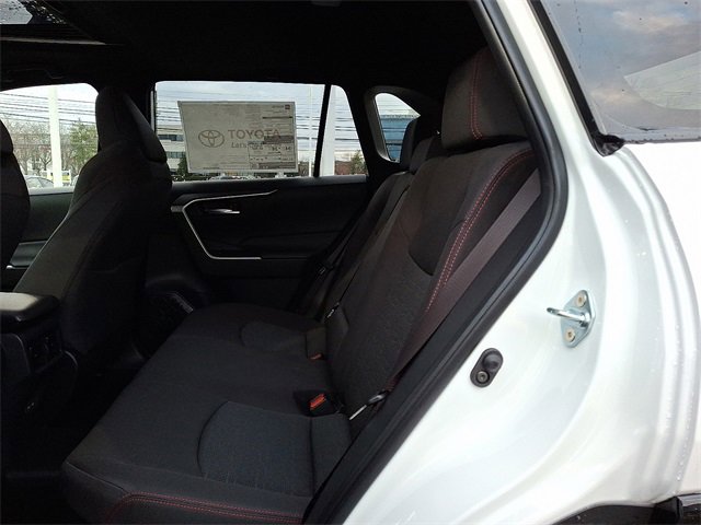 New 2025 Toyota RAV4 SE image 7