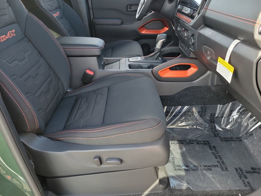 New 2026 Nissan Frontier PRO-4X w/ Pro-4x Convenience Package image 13