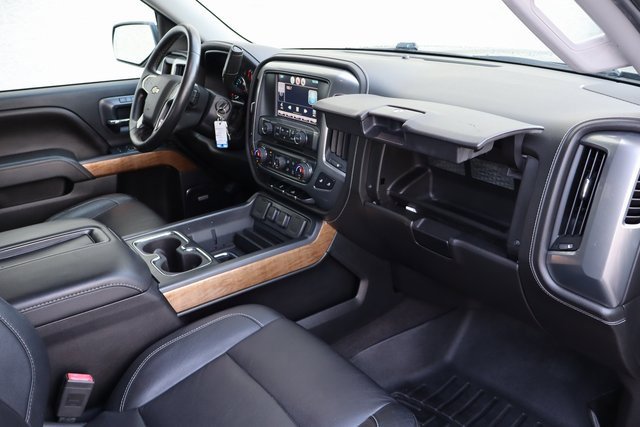 Used 2015 Chevrolet Silverado 1500 LTZ image 34