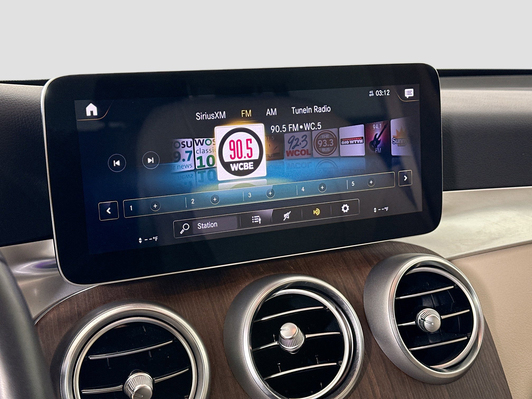 Certified 2021 Mercedes-Benz GLC 300 4MATIC image 19
