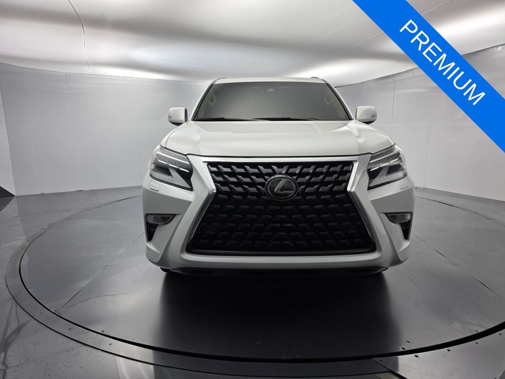 Used 2021 Lexus GX 460 Premium w/ Premium Package AWD/4WD image 2