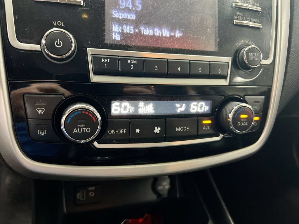Used 2018 Nissan Altima 2.5 SL FWD image 16