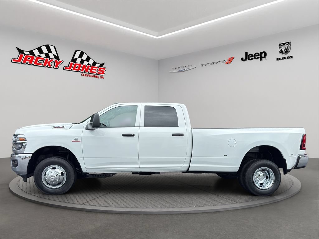 New 2026 RAM 3500 Tradesman w/ Chrome Appearance Group A AWD/4WD image 3