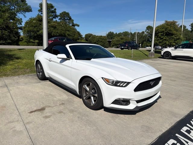 Used 2016 Ford Mustang Convertible w/ Equipment Group 051A RWD video 1