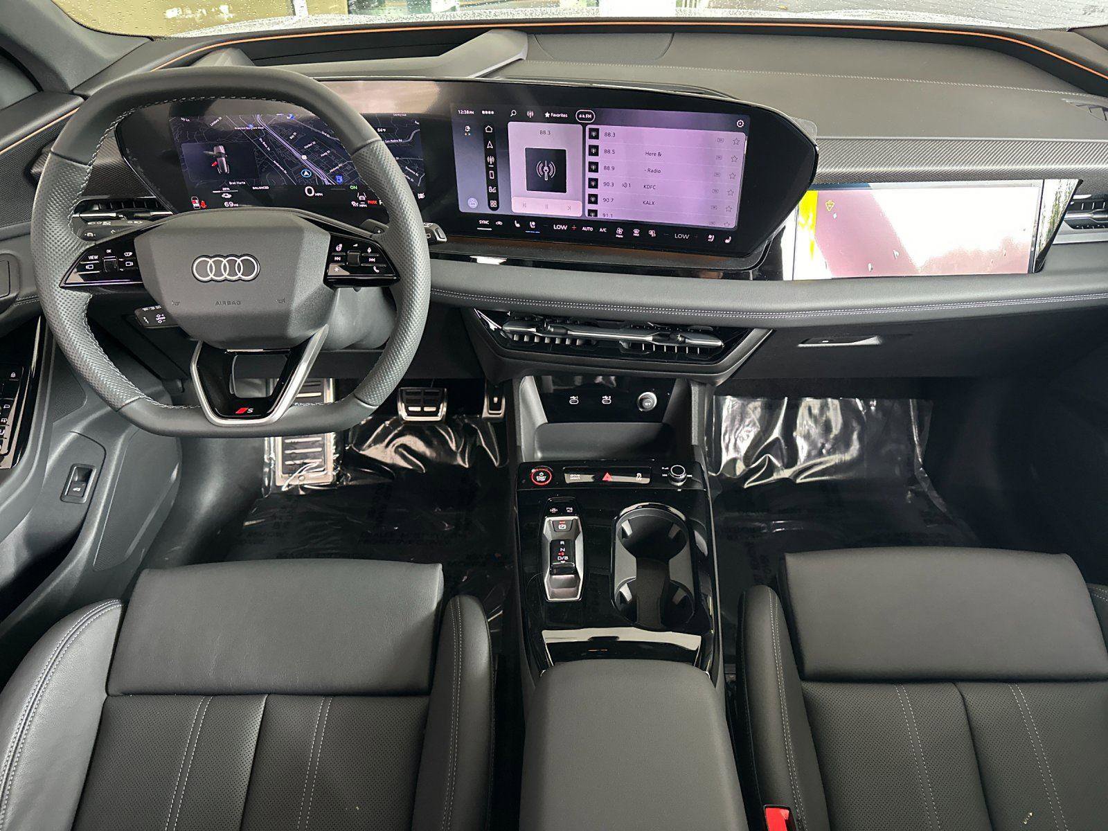 New 2027 Audi SQ6 e-tron Premium Plus AWD/4WD image 12