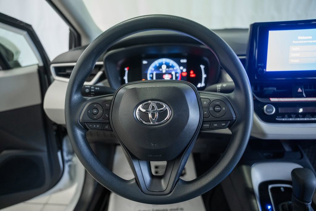 New 2026 Toyota Corolla LE FWD image 27