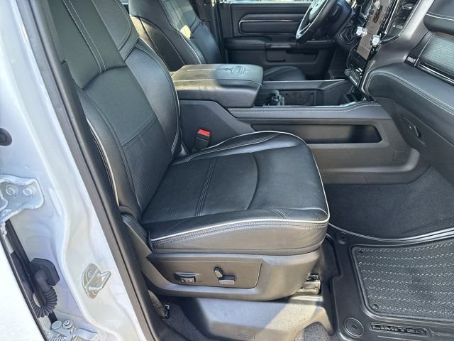 Certified 2024 RAM 3500 Limited w/ Night Edition AWD/4WD image 15