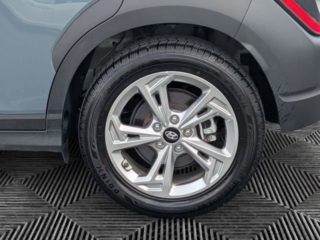 Used 2022 Hyundai Kona SEL AWD/4WD image 9