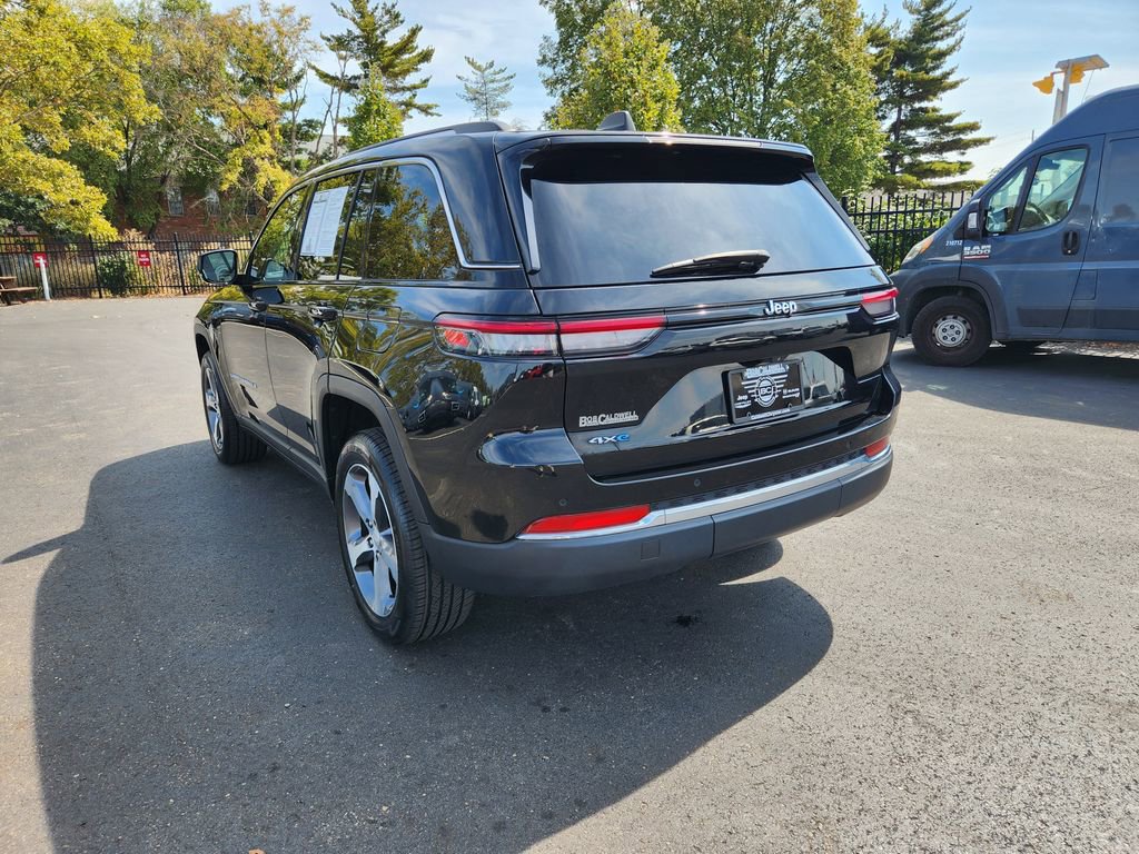 Used 2022 Jeep Grand Cherokee Limited 4xe image 43