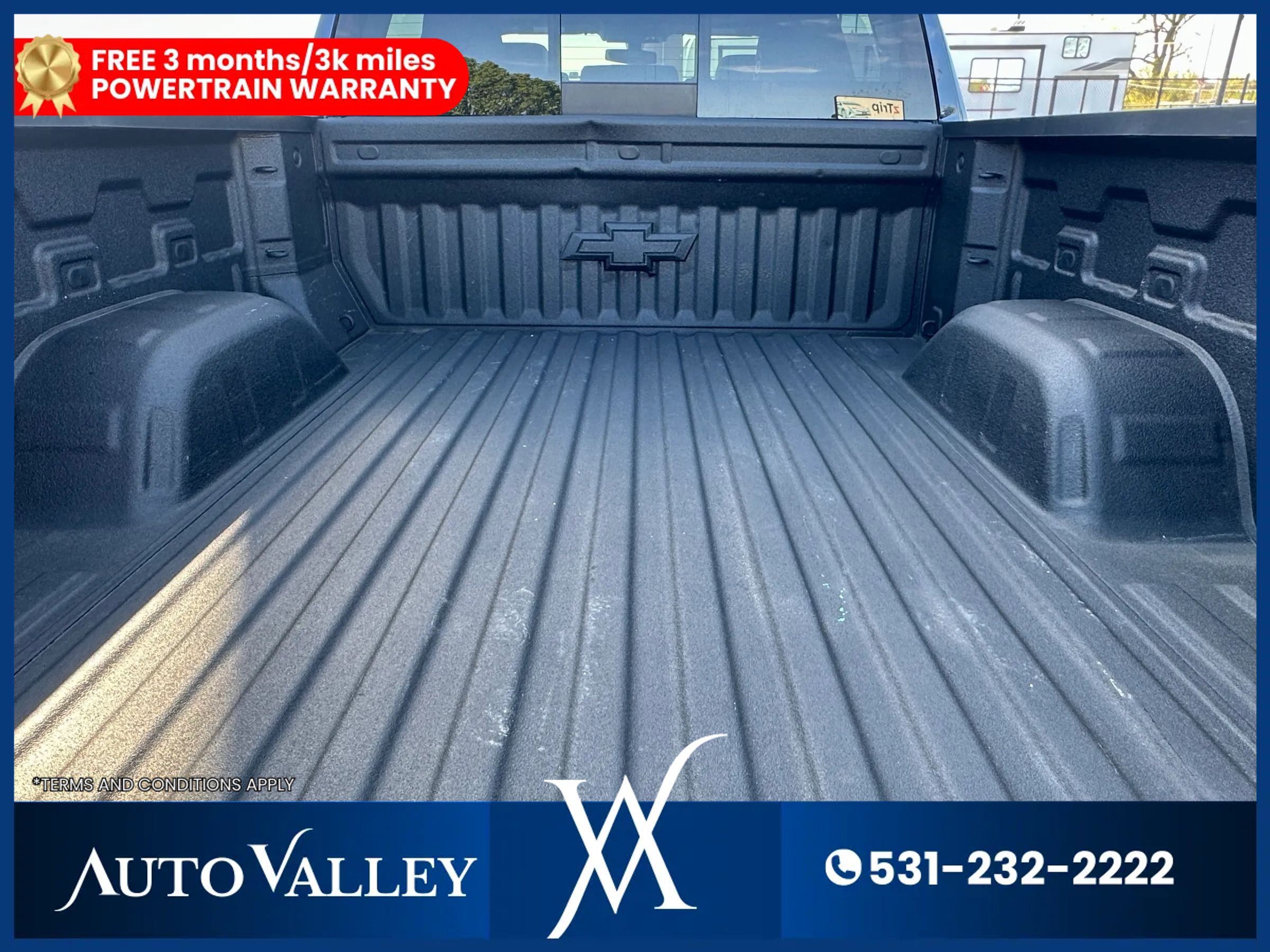 Used 2021 Chevrolet Silverado 1500 RST w/ Convenience Package II AWD/4WD image 41
