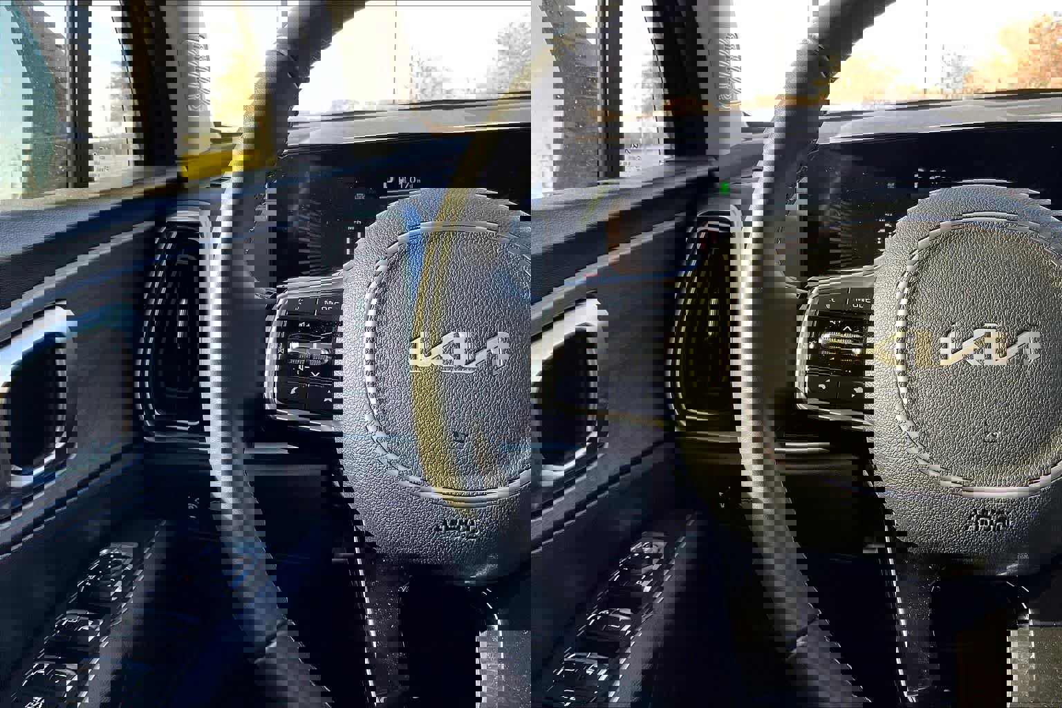 Certified 2024 Kia Sorento X-Line EX image 24