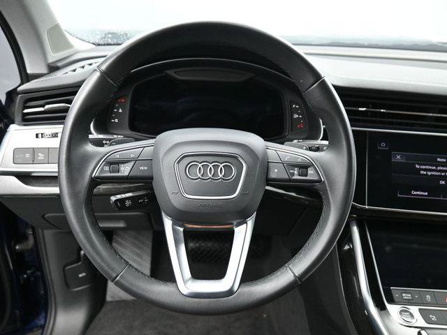 Used 2023 Audi Q7 3.0T Premium Plus w/ Premium Plus Package AWD/4WD image 17