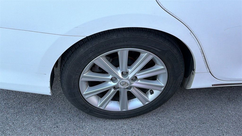 Used 2012 Toyota Camry XLE image 9