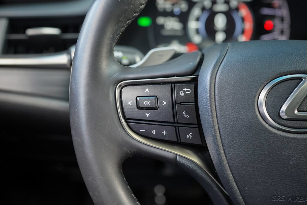 Used 2021 Lexus ES 300h w/ Premium Package FWD image 28