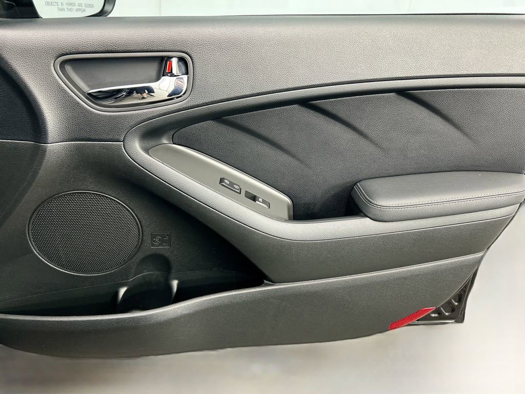 Used 2018 Kia Forte S w/ S Technology Plus Package image 23