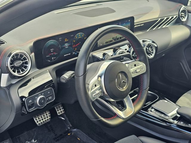 Used 2022 Mercedes-Benz CLA 35 AMG 4MATIC image 16