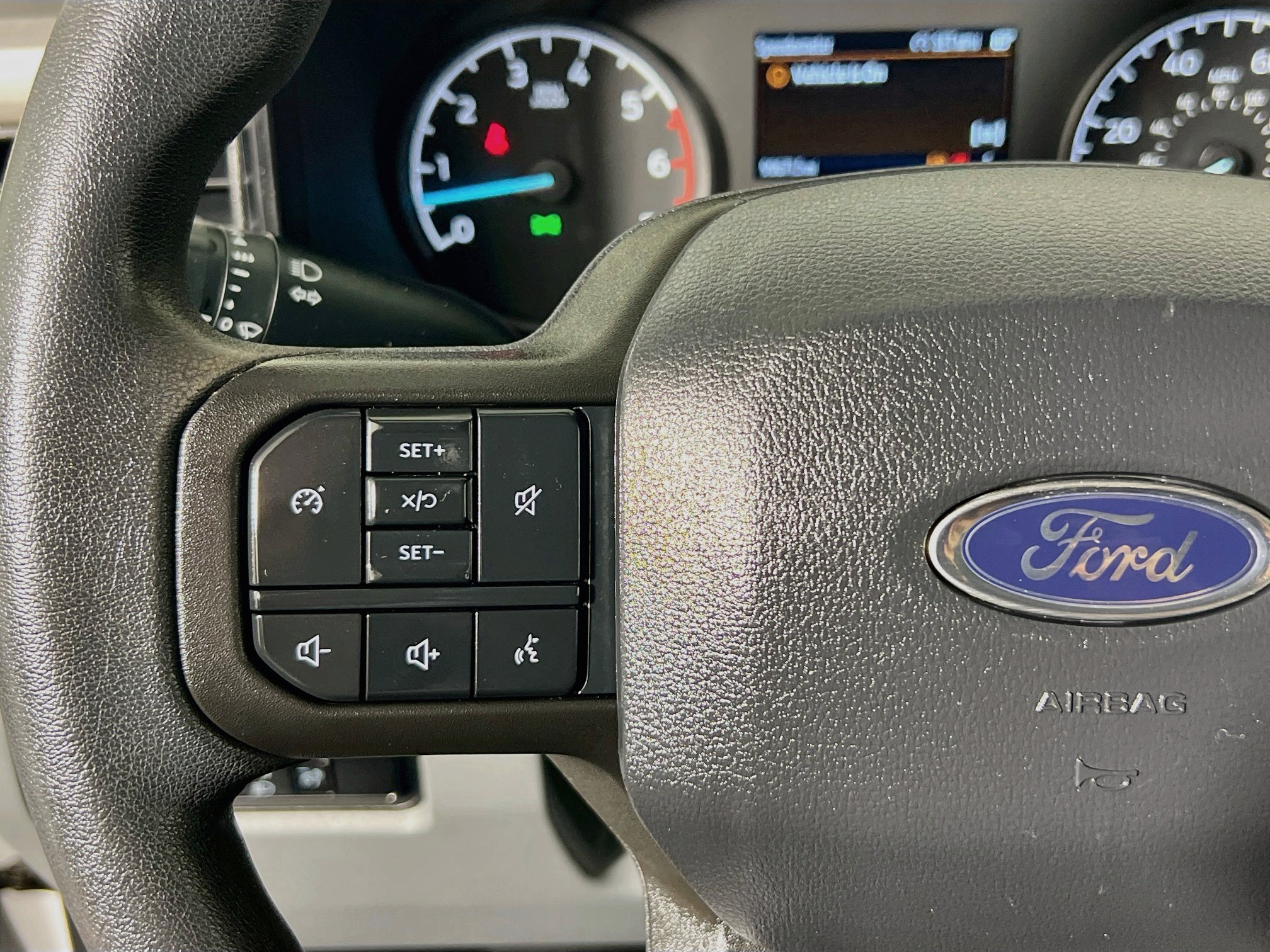 Used 2024 Ford F250 XL RWD image 18