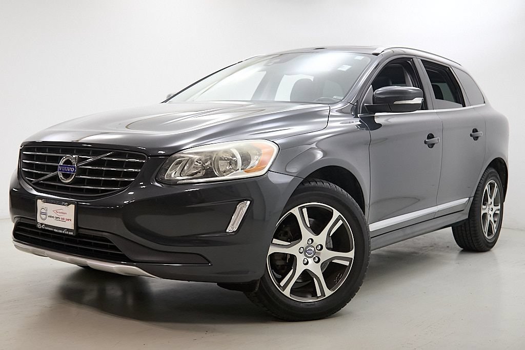 Used 2015 Volvo XC60 T6 w/ Proximity Package AWD/4WD image 2