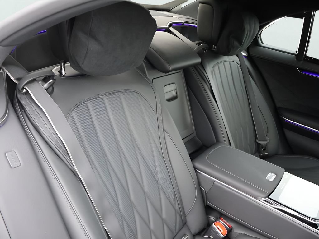 New 2025 Mercedes-Benz S 63 AMG S image 15