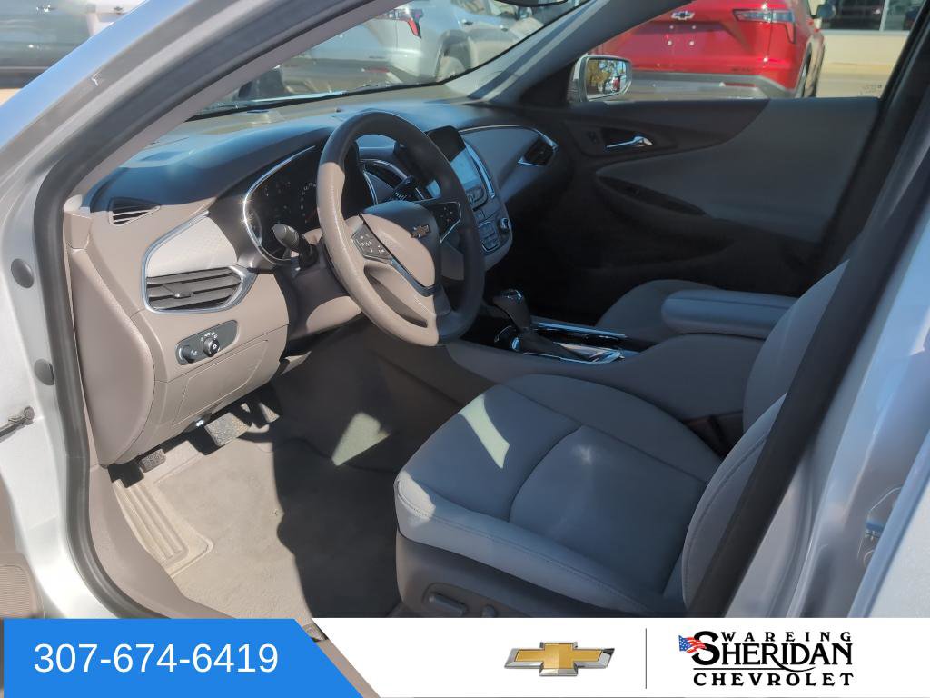 Used 2020 Chevrolet Malibu LT image 8