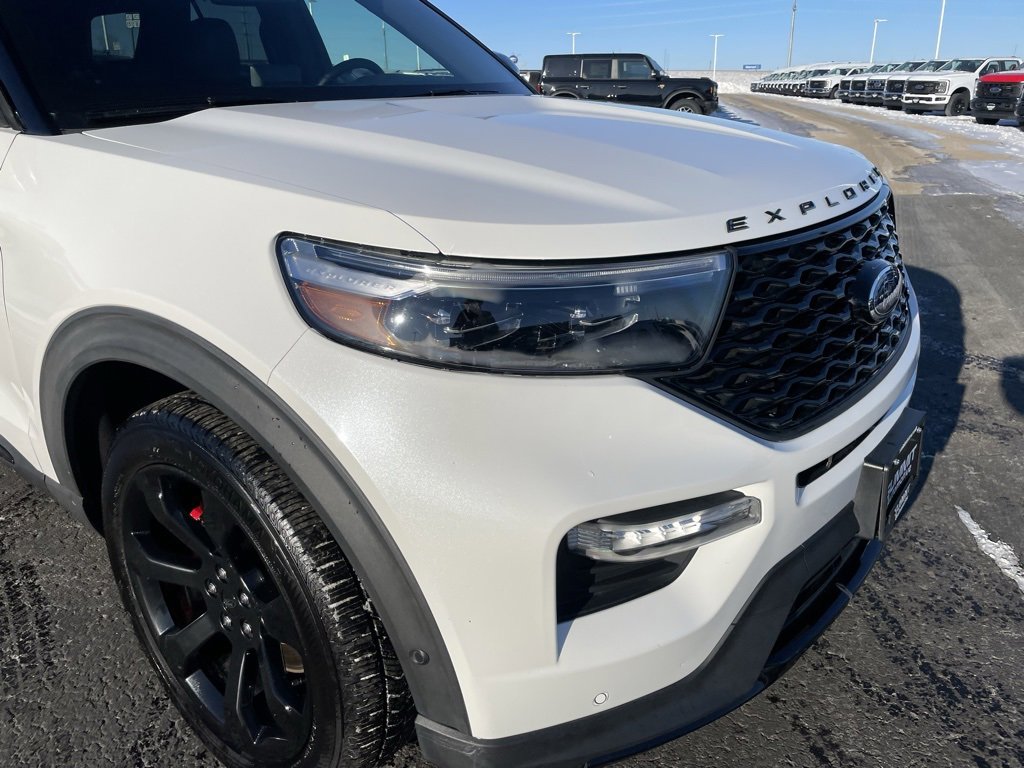 Used 2020 Ford Explorer ST w/ ST Street Pack image 42