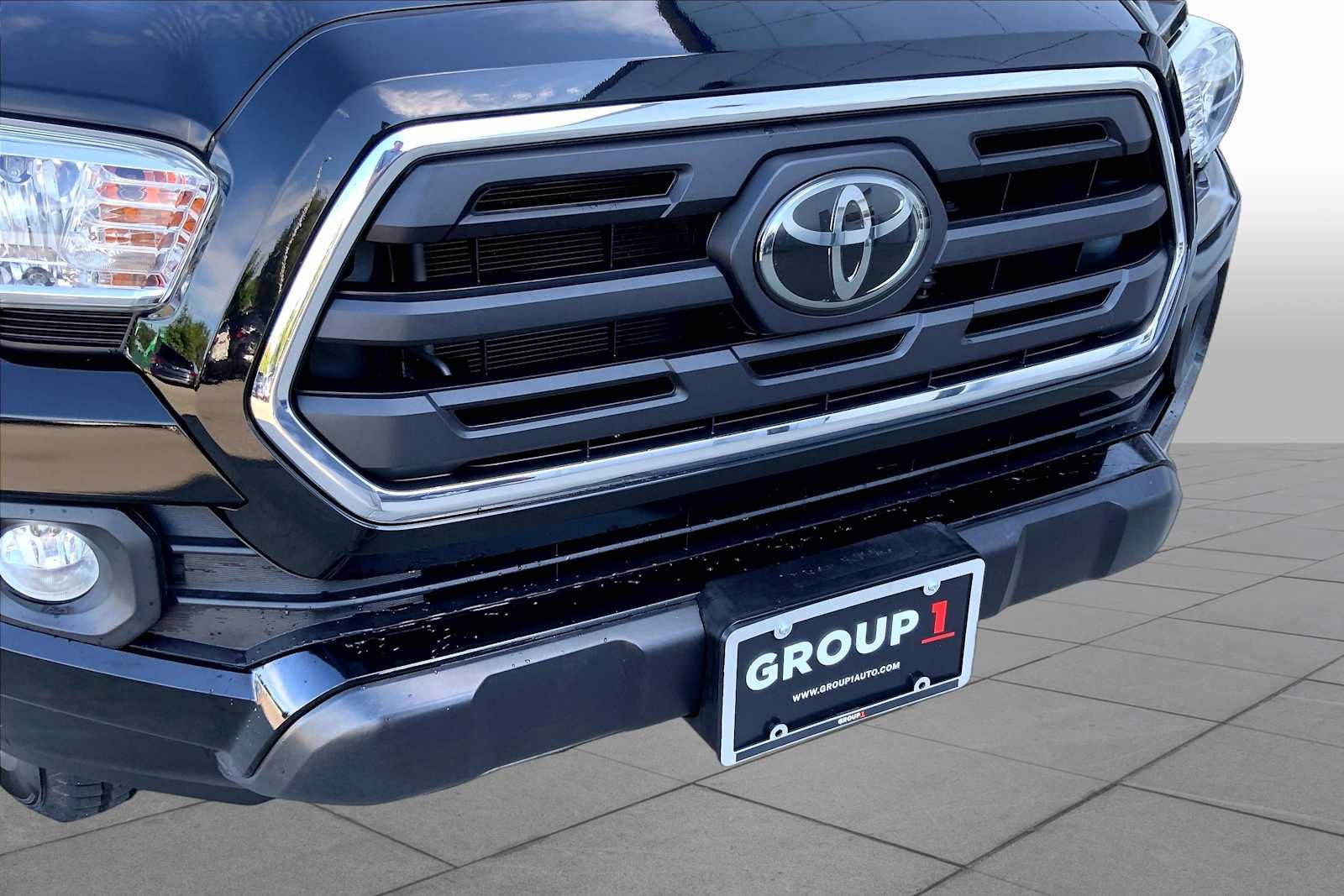Used 2019 Toyota Tacoma SR5 AWD/4WD image 31
